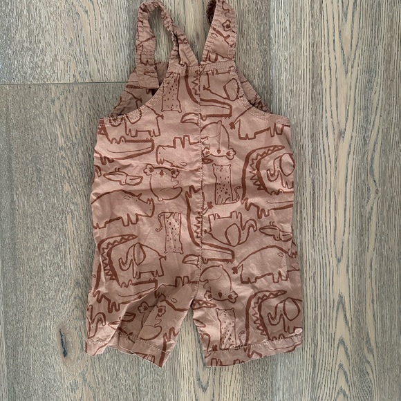 EUC adorable overalls - Picture 6 of 6